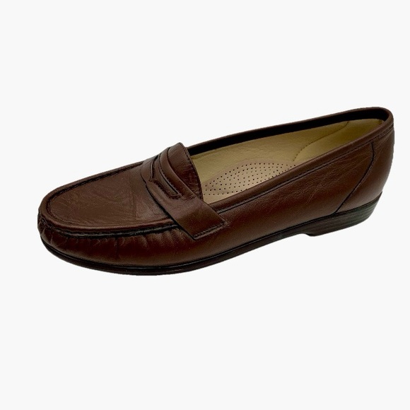 SAS Penny Loafer Shoes Slip On Brown Wink Women Sz 9.5 Tripad Comfort Flats EUC - Picture 1 of 11